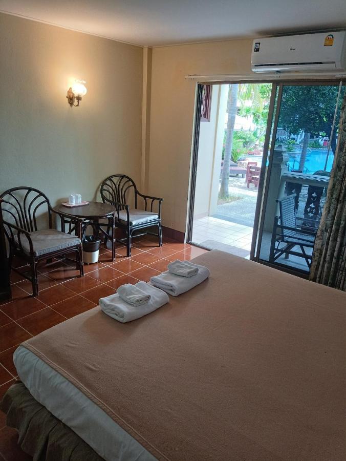 Ban Nam Mao Resort Na Chom Thian Exterior photo