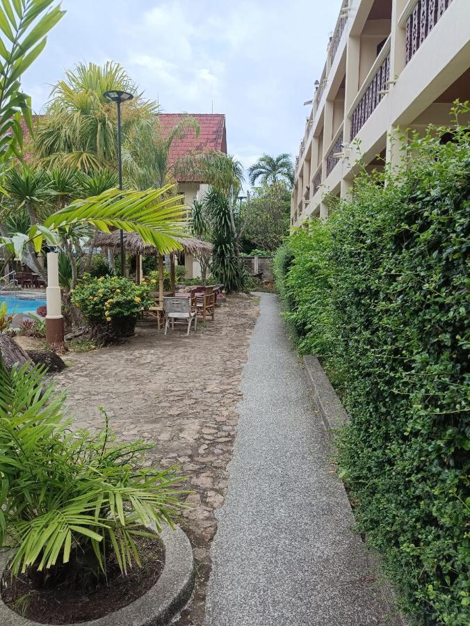 Ban Nam Mao Resort Na Chom Thian Exterior photo